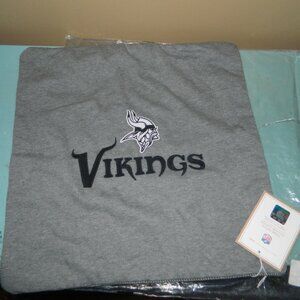 Pottery Barn Teen NFL Team Patch Minnesota Vikiings Pillow Cover (L-55)
